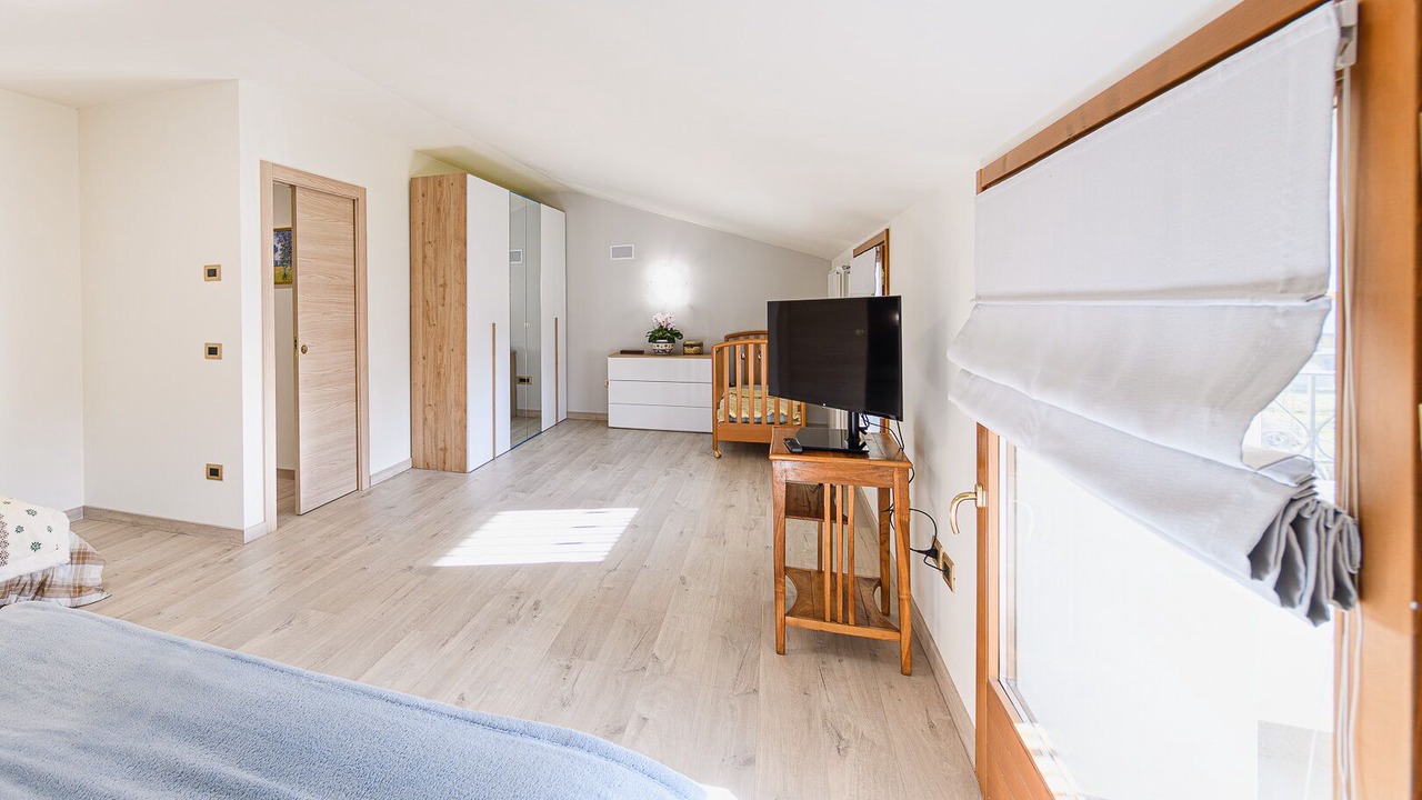 Photo of Bedroom in Lovero