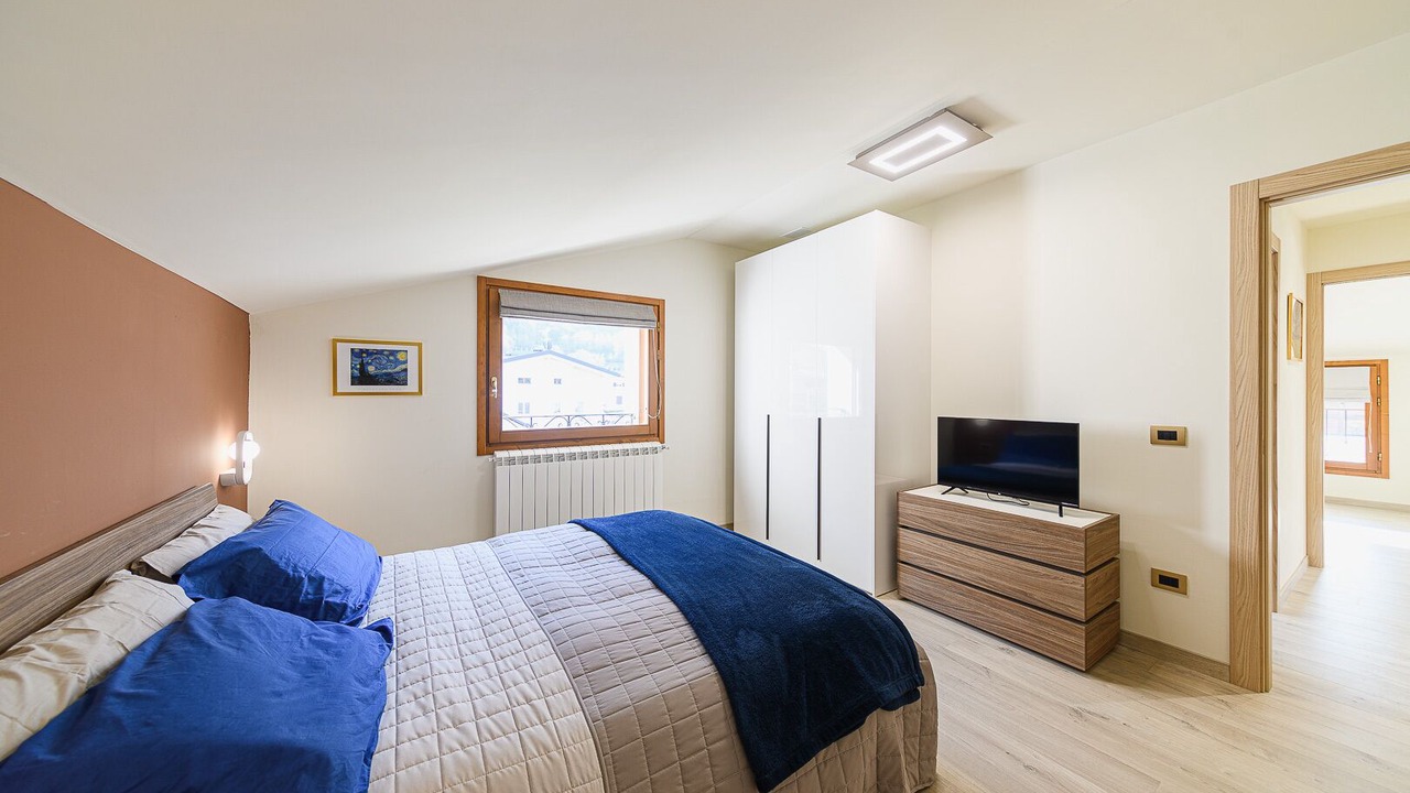 Photo of Bedroom in Lovero