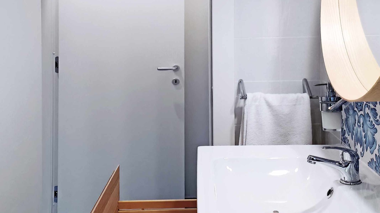 Photo of Bathroom in Bacoli