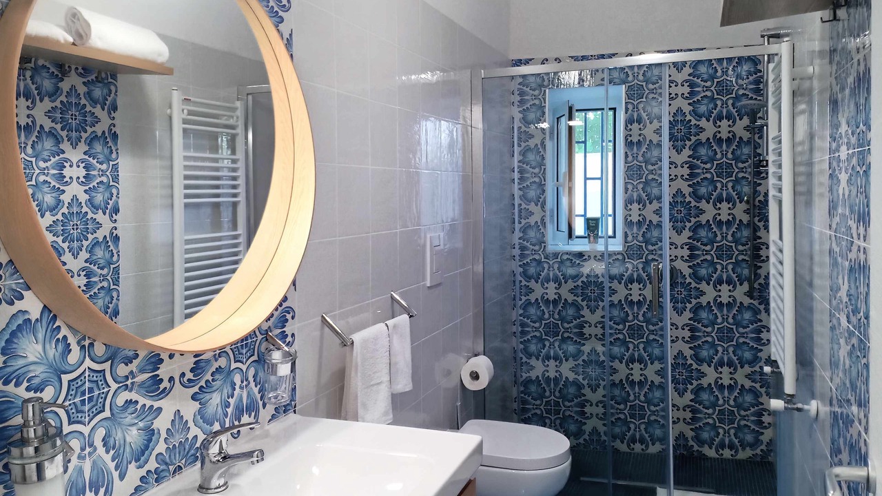 Photo of Bathroom in Bacoli