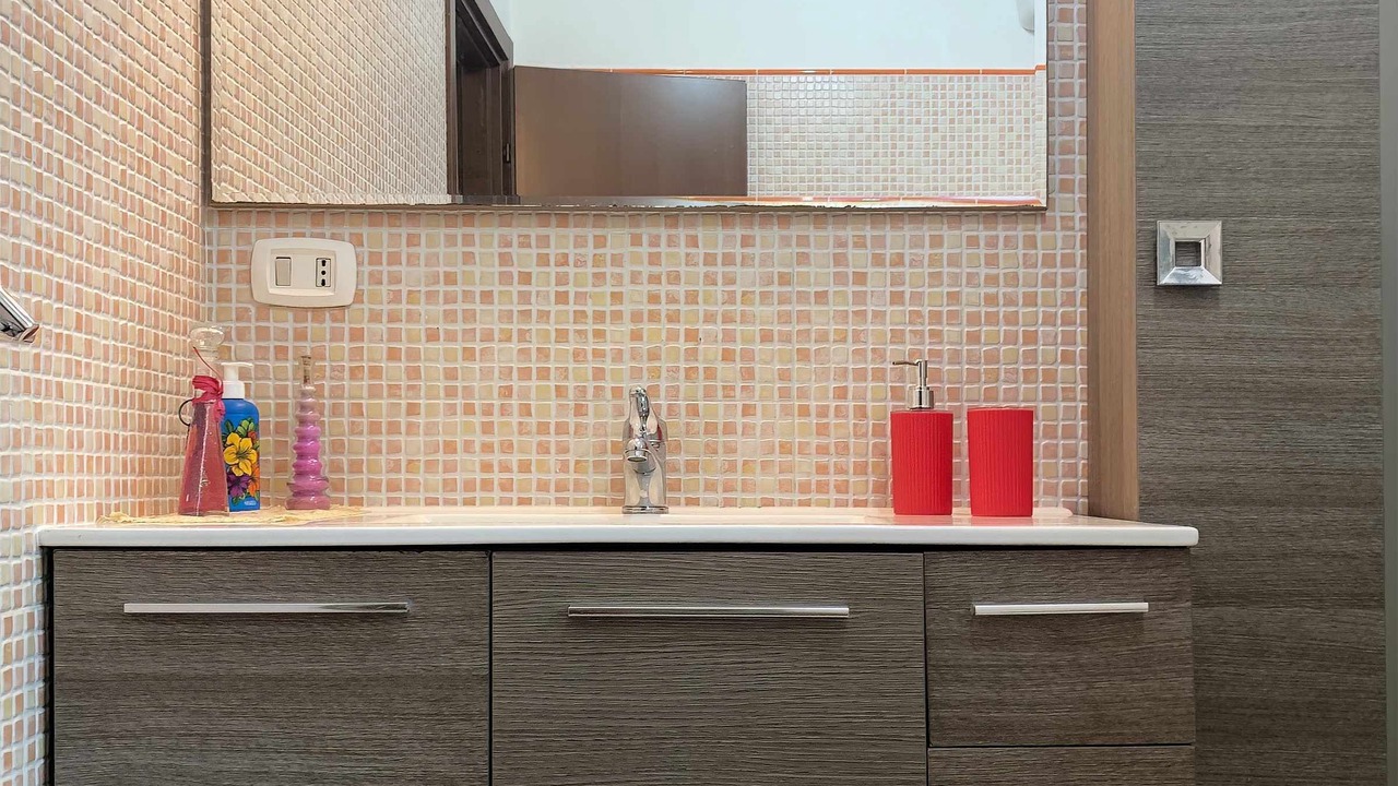 Photo of Bathroom in Bacoli