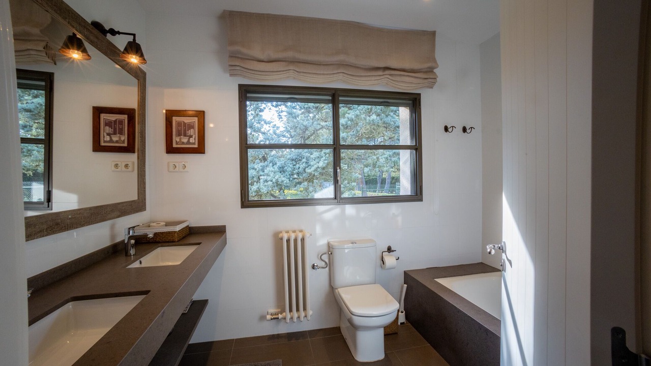 Photo of Bathroom in Mont Barbat