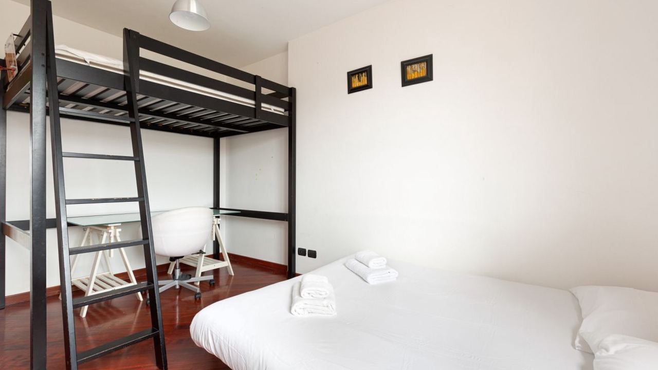 Photo of Bedroom in Lambrate