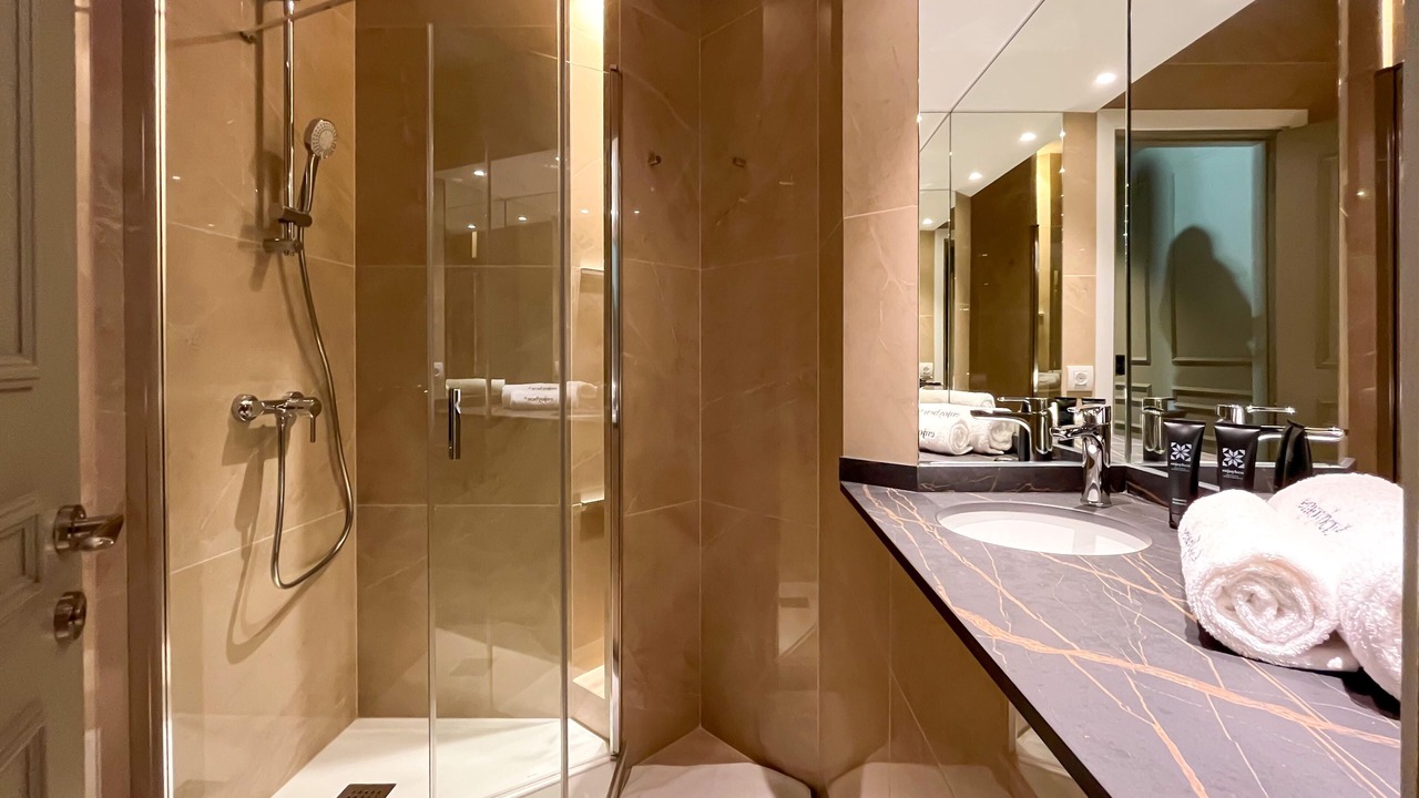Photo of Bathroom in Eixample