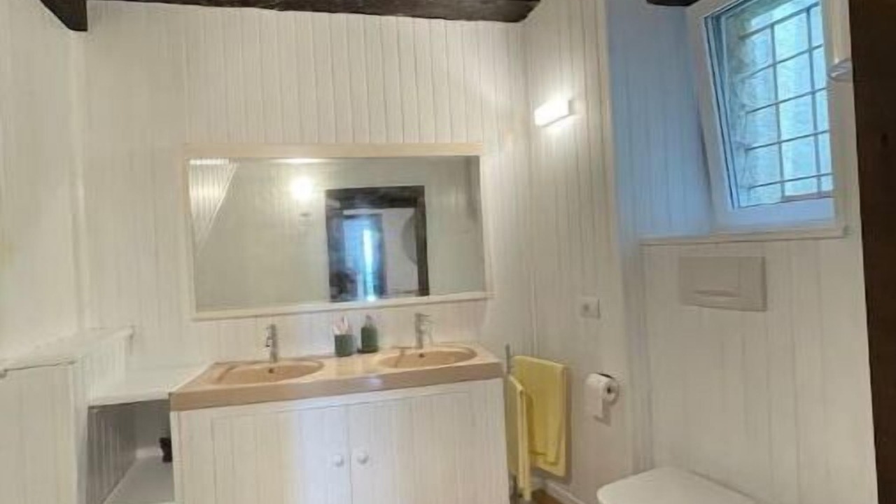 Photo of Bathroom in Veleso