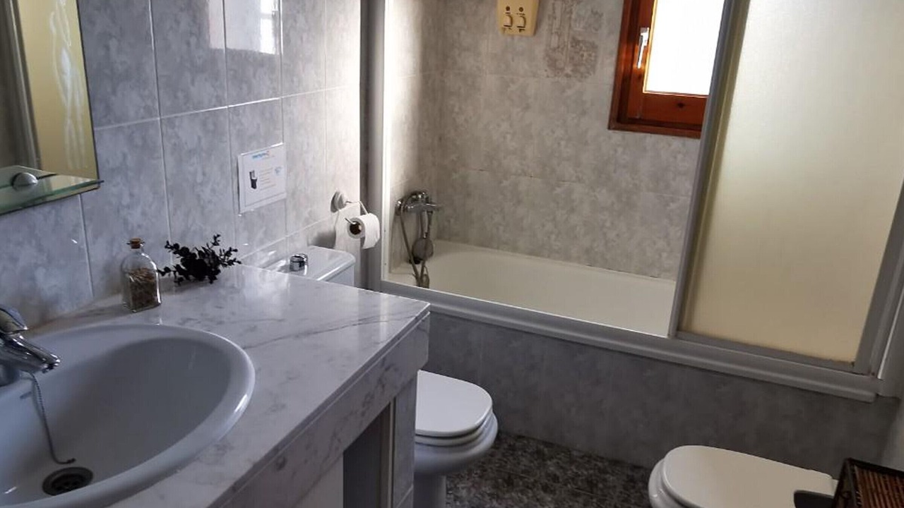 Photo of Bathroom in Can Carbonell