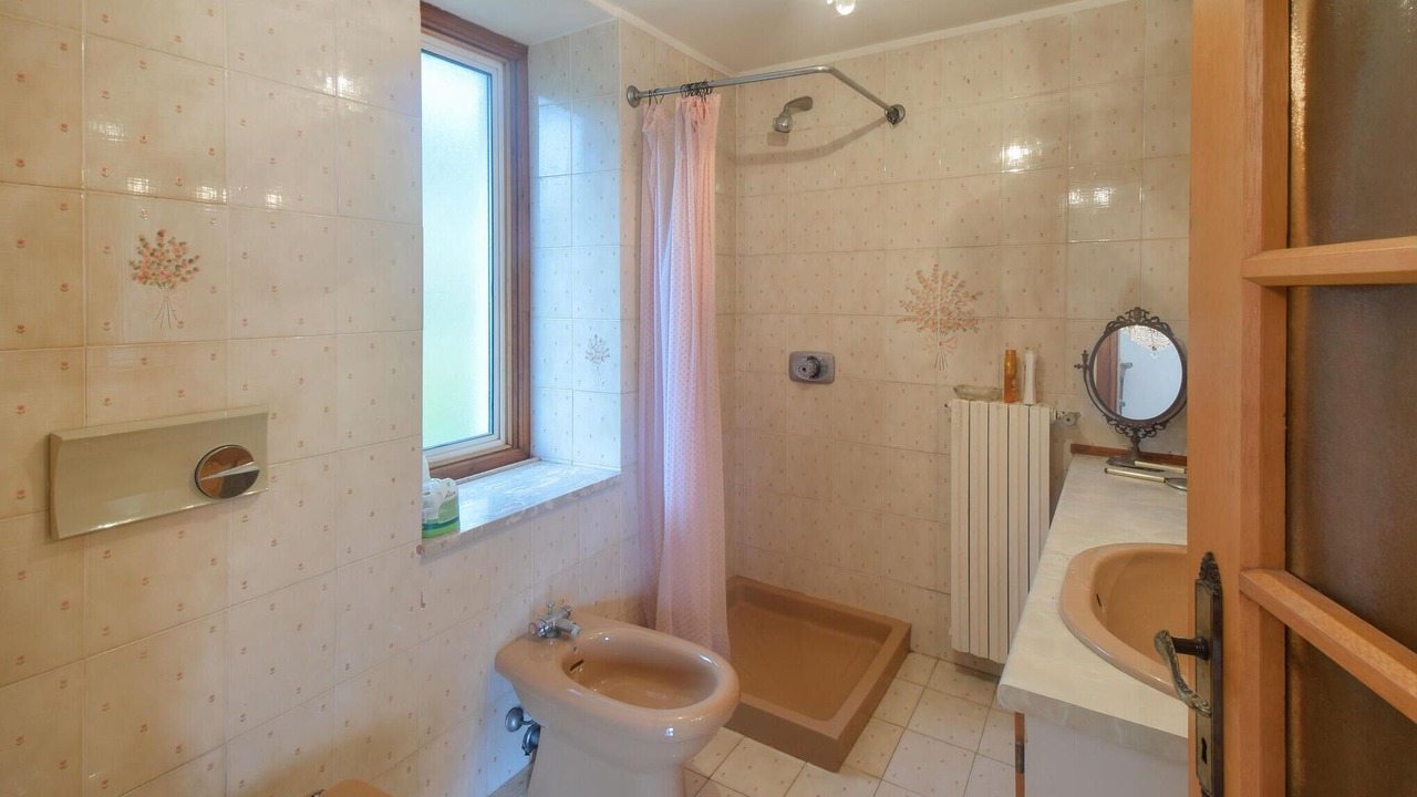 Photo of Bathroom in Vallerotonda