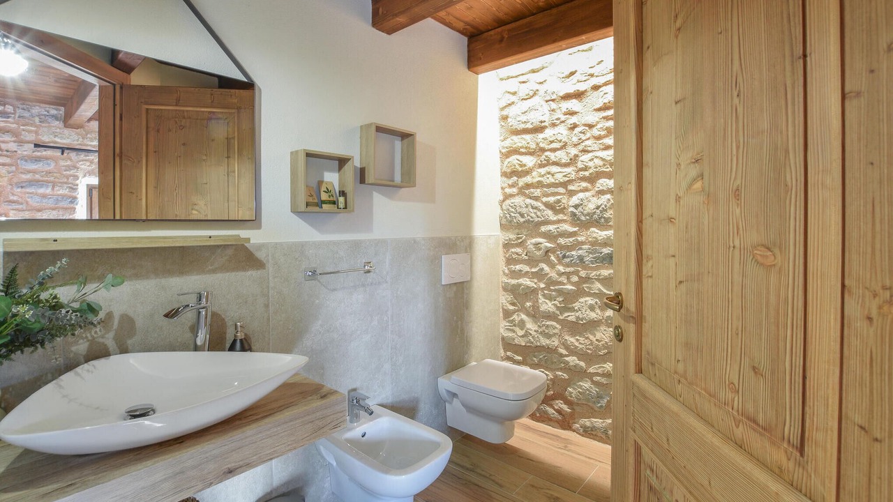 Photo of Bathroom in Velo Veronese