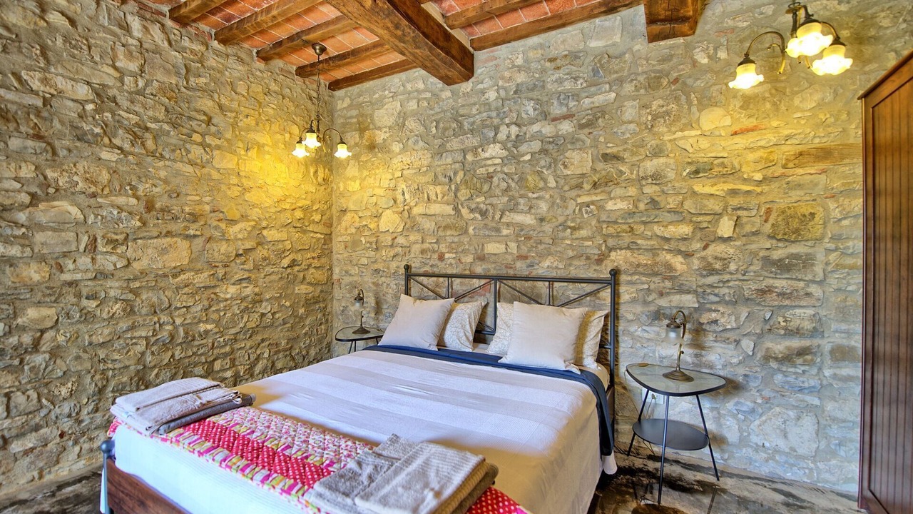 Photo of Bedroom in Montegiove
