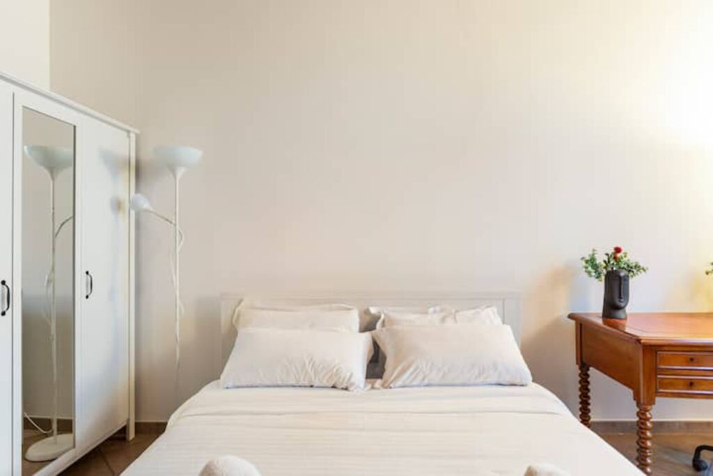 Photo of Bedroom in Scala