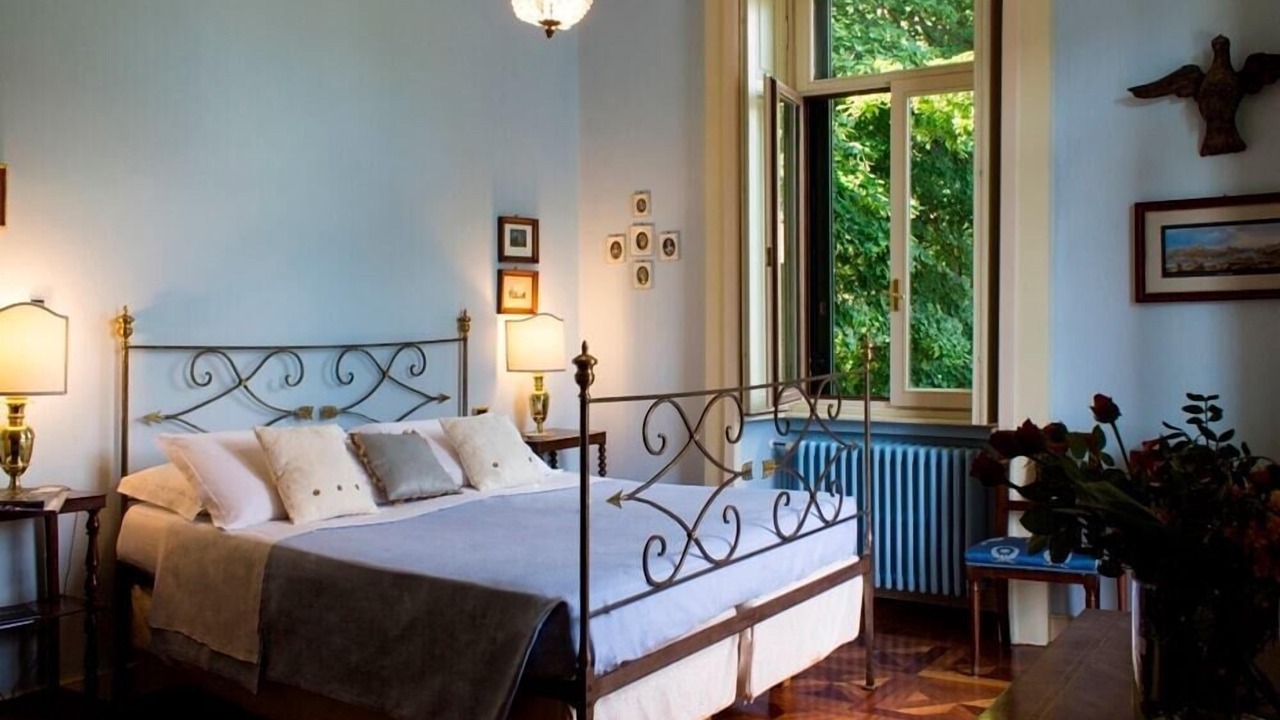 Photo of Bedroom in Moltrasio