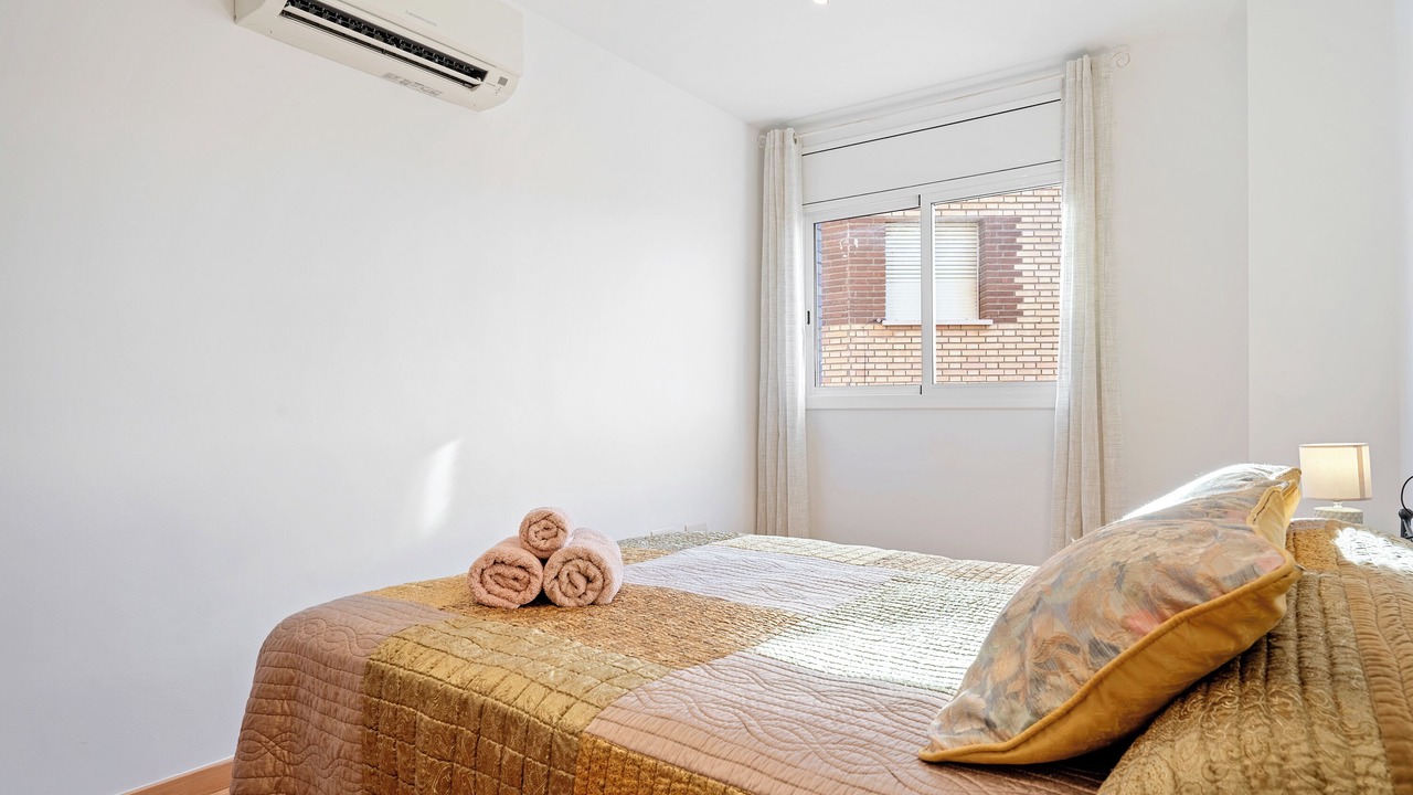Photo of Bedroom in Flix