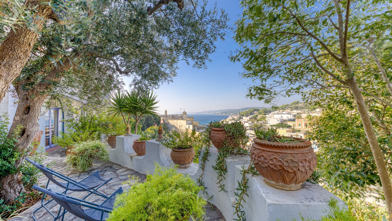 Photo of Patio Balcony in Castro Marina
