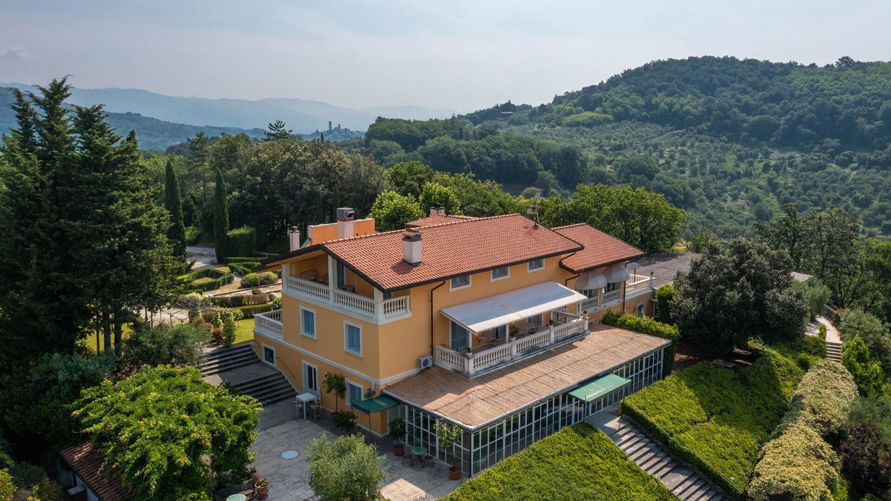 Photo of Patio Balcony in Margine Coperta-Traversagna