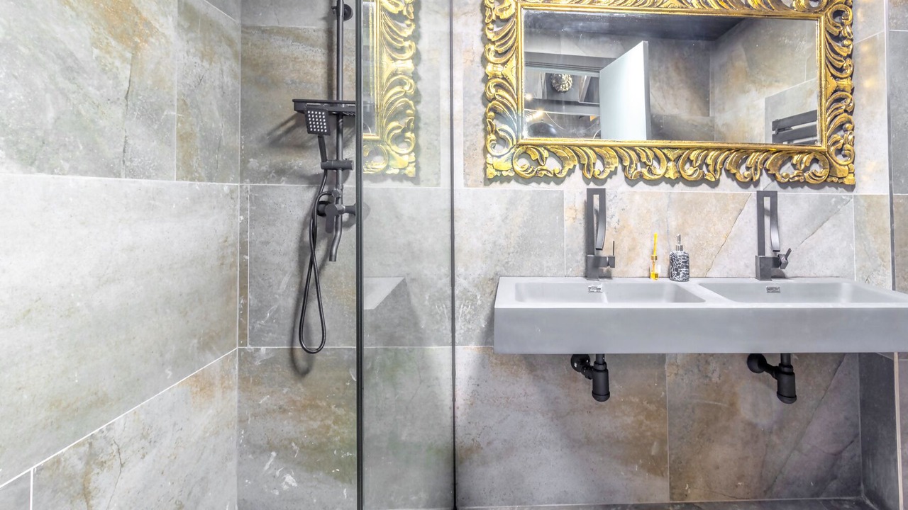 Photo of Bathroom in Olot