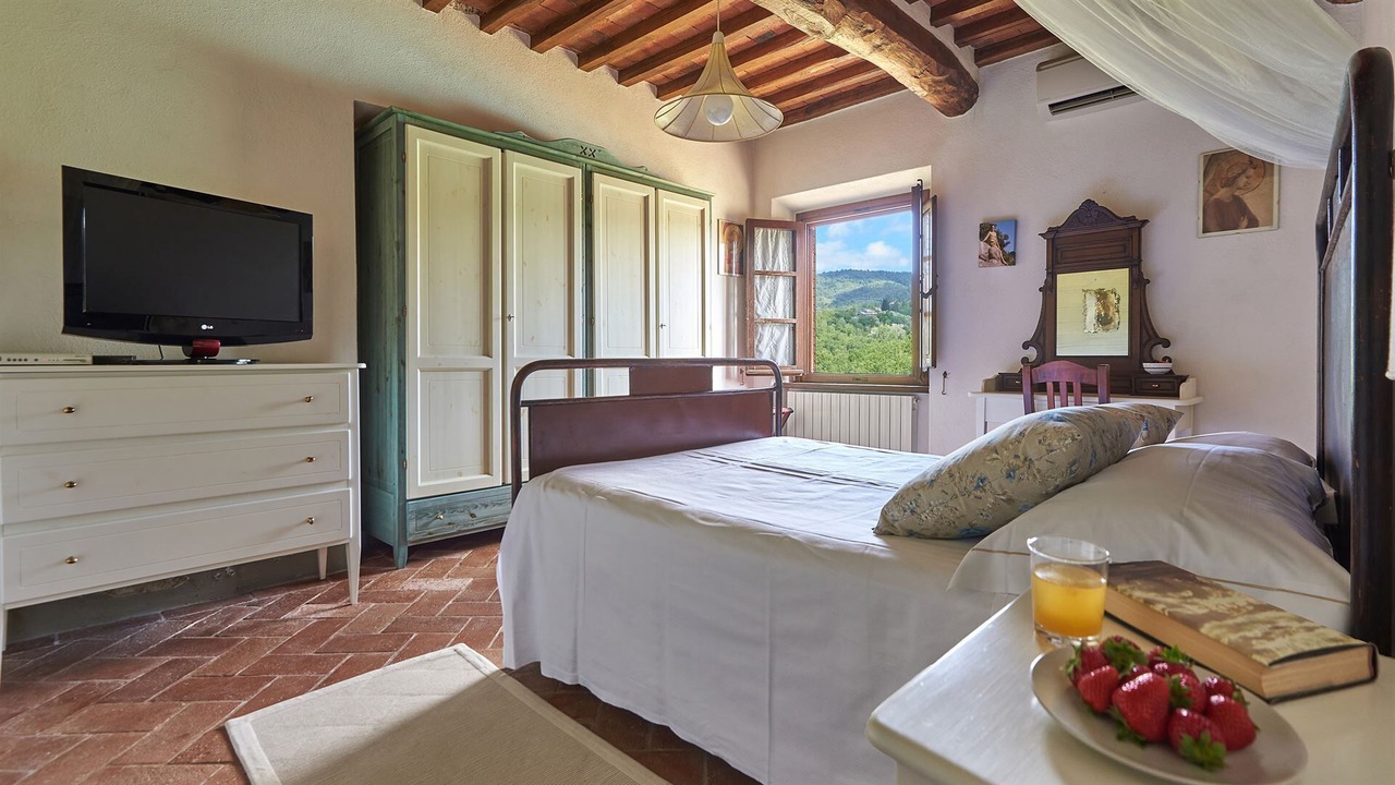 Photo of Bedroom in Radda in Chianti