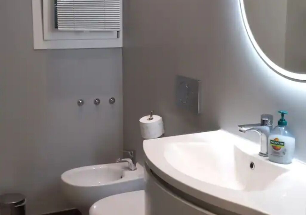 Photo of Bathroom in Navigli