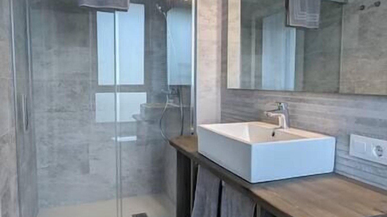 Photo of Bathroom in Ripoll