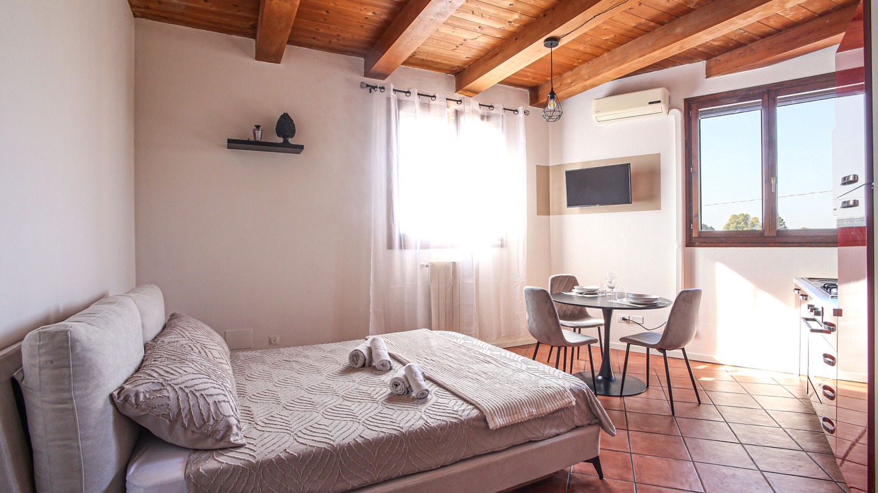 Photo of Bedroom in Calderara di Reno