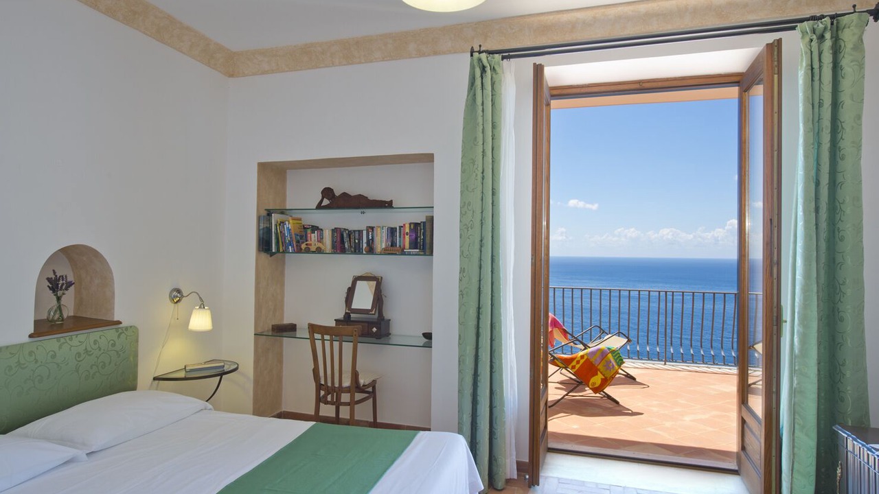 Photo of Bedroom in Pogerola