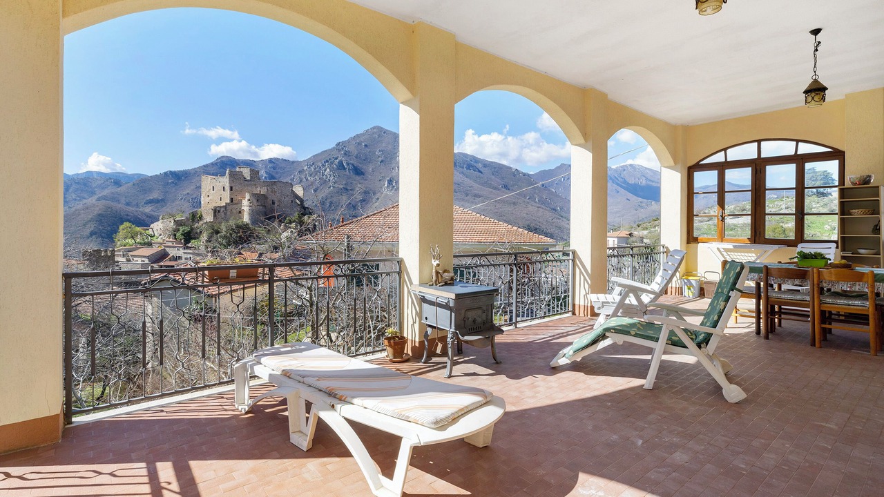 Photo of Outdoor in Castelvecchio di Rocca Barbena