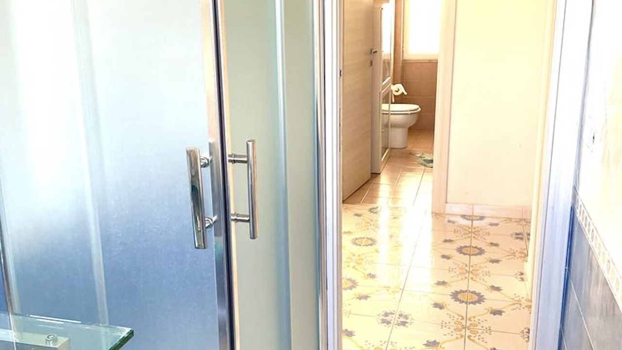 Photo of Bathroom in Paestum