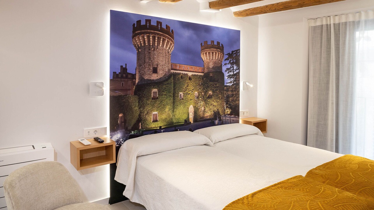 Photo of Bedroom in Figueres