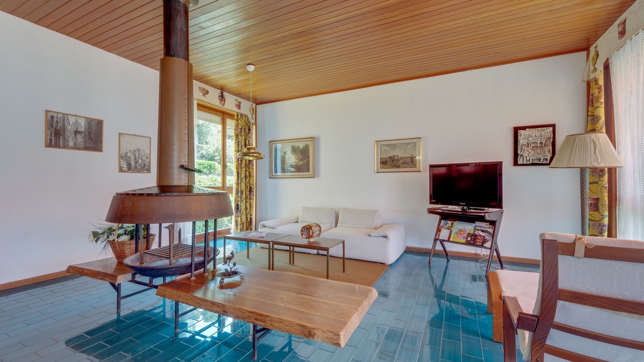 Photo of Livingroom in Sale Marasino