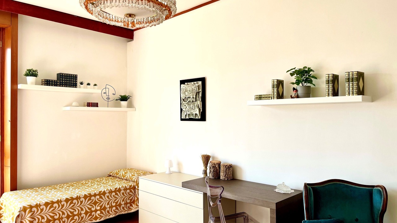 Photo of Bedroom in Sale Marasino