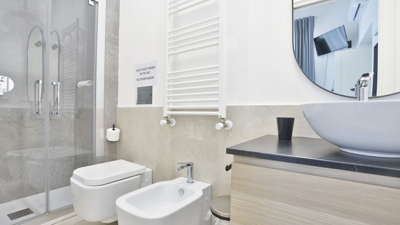 Photo of Bathroom in Rione Duomo