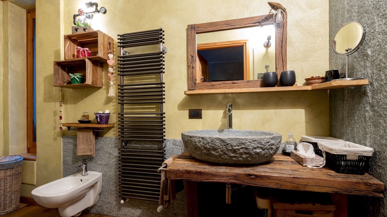 Photo of Bathroom in Piode