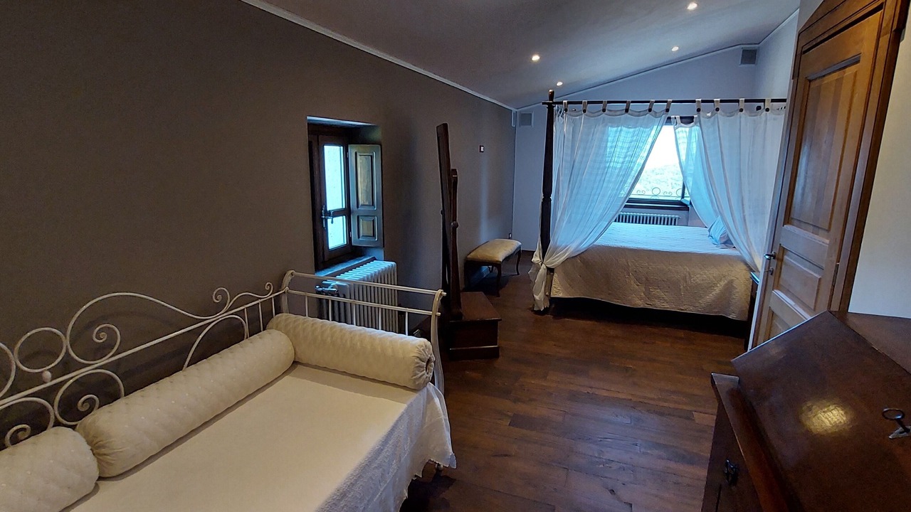 Photo of Bedroom in Lucinasco