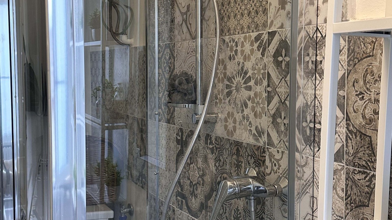 Photo of Bathroom in Roure