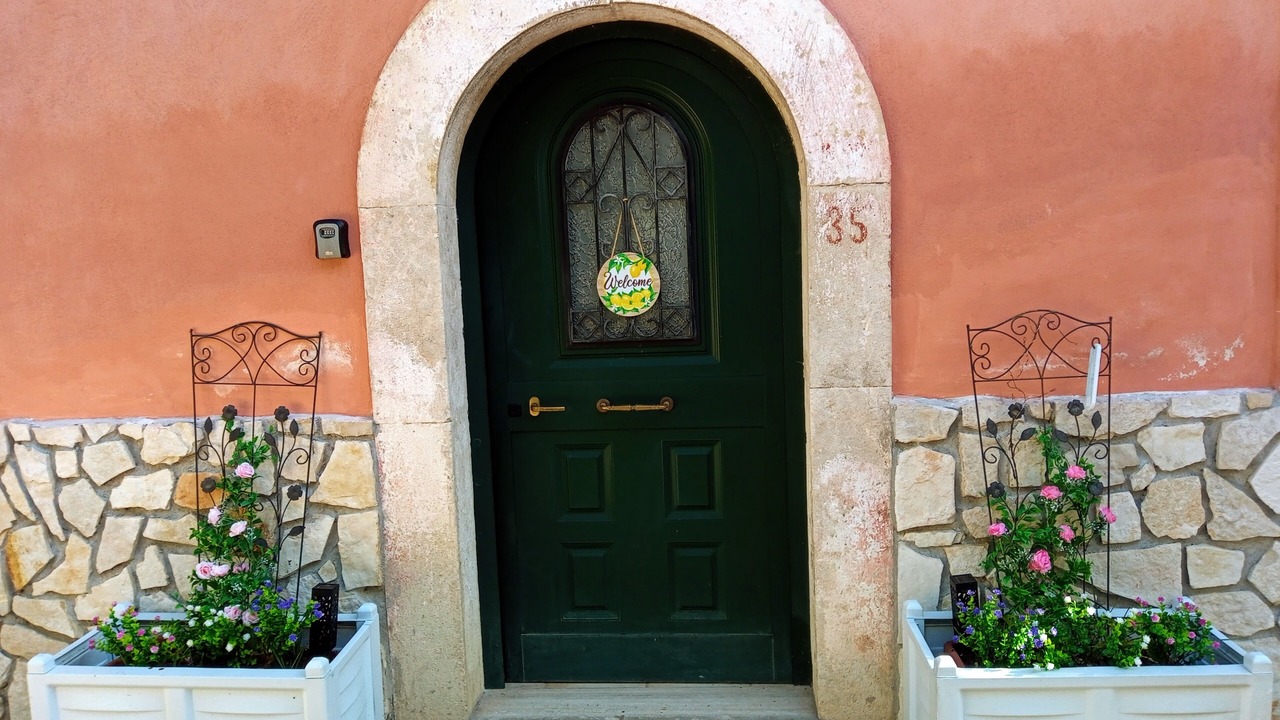 Photo of Others in Gallinaro