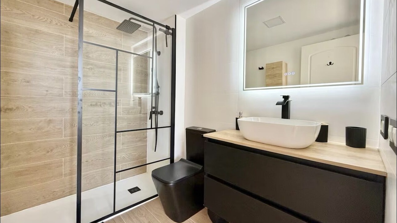 Photo of Bathroom in Golf Bahia