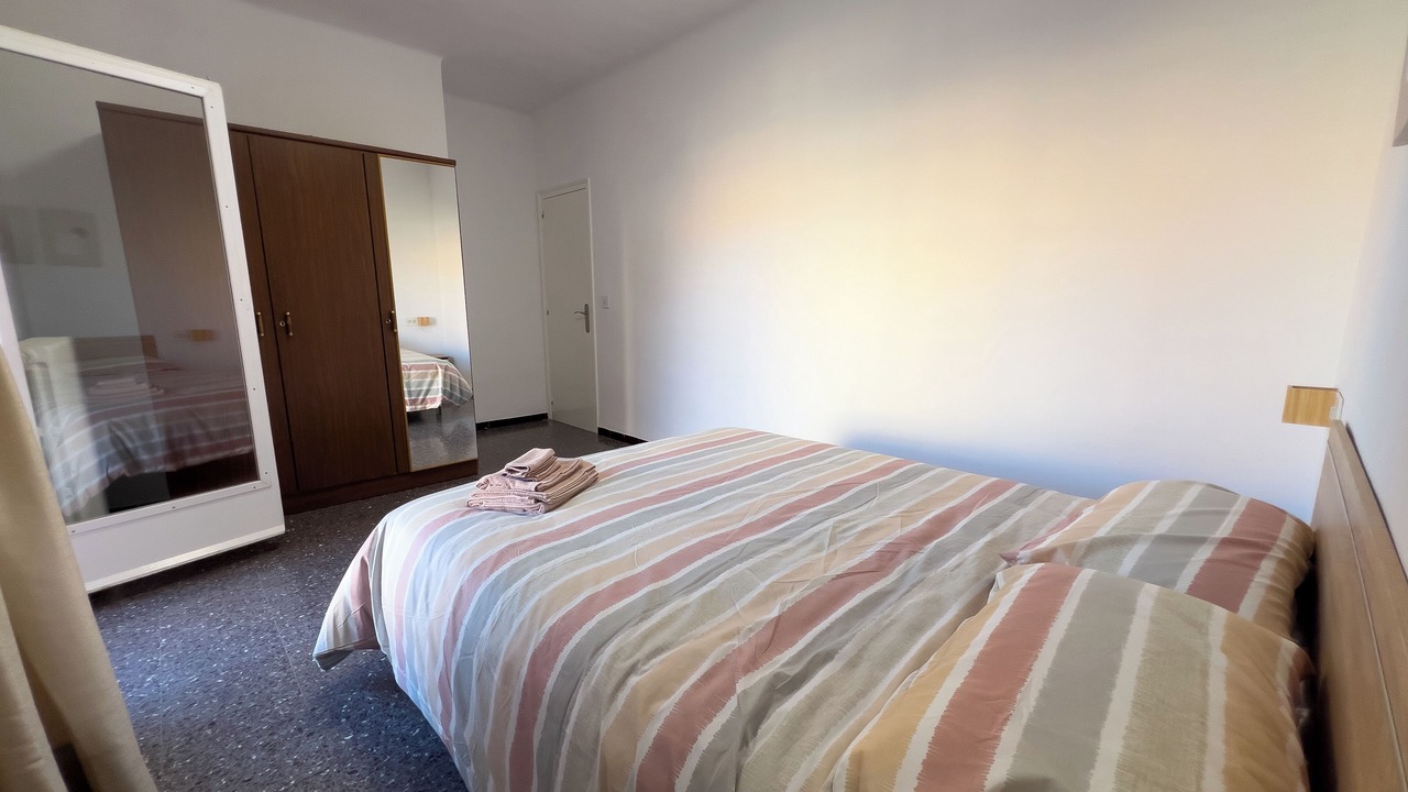 Photo of Bedroom in Figueres