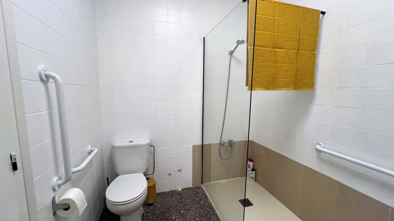 Photo of Bathroom in Figueres