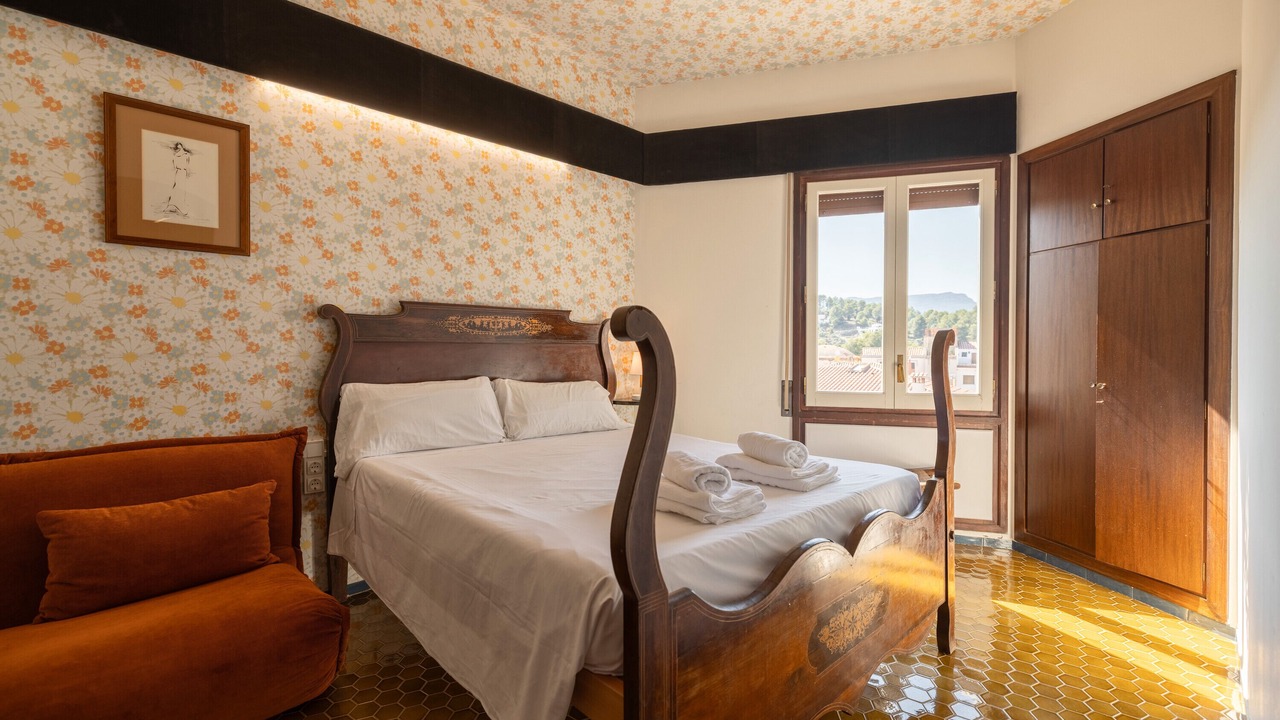 Photo of Bedroom in Riudecanyes