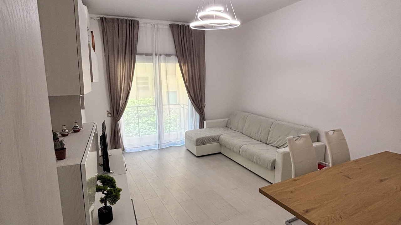 Photo of Livingroom in Tuscolano