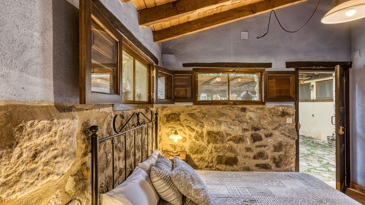 Photo of Bedroom in Montagut