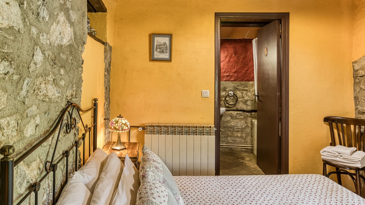 Photo of Bedroom in Montagut