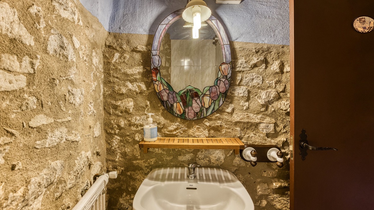 Photo of Bathroom in Montagut