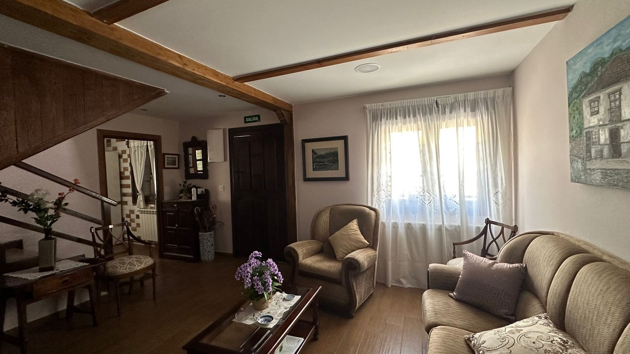 Photo of Livingroom in Pajares