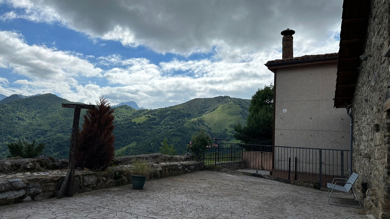 Photo of Outdoor in Pajares