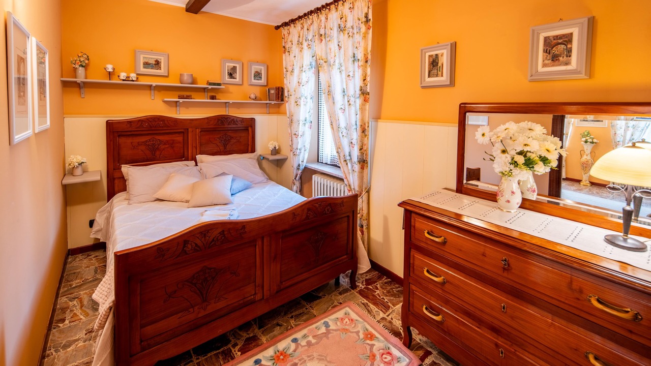Photo of Bedroom in Magliano Alfieri
