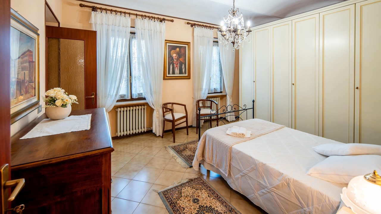Photo of Bedroom in Magliano Alfieri