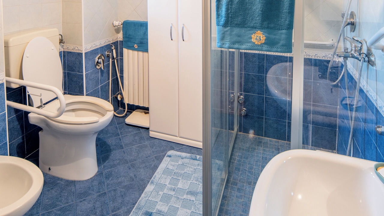 Photo of Bathroom in Magliano Alfieri