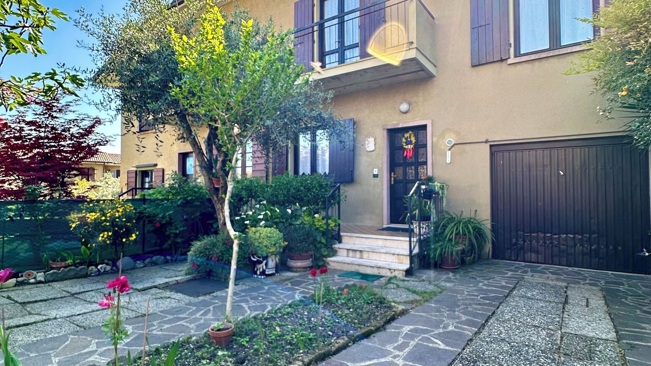 Photo of Outdoor in Gaino