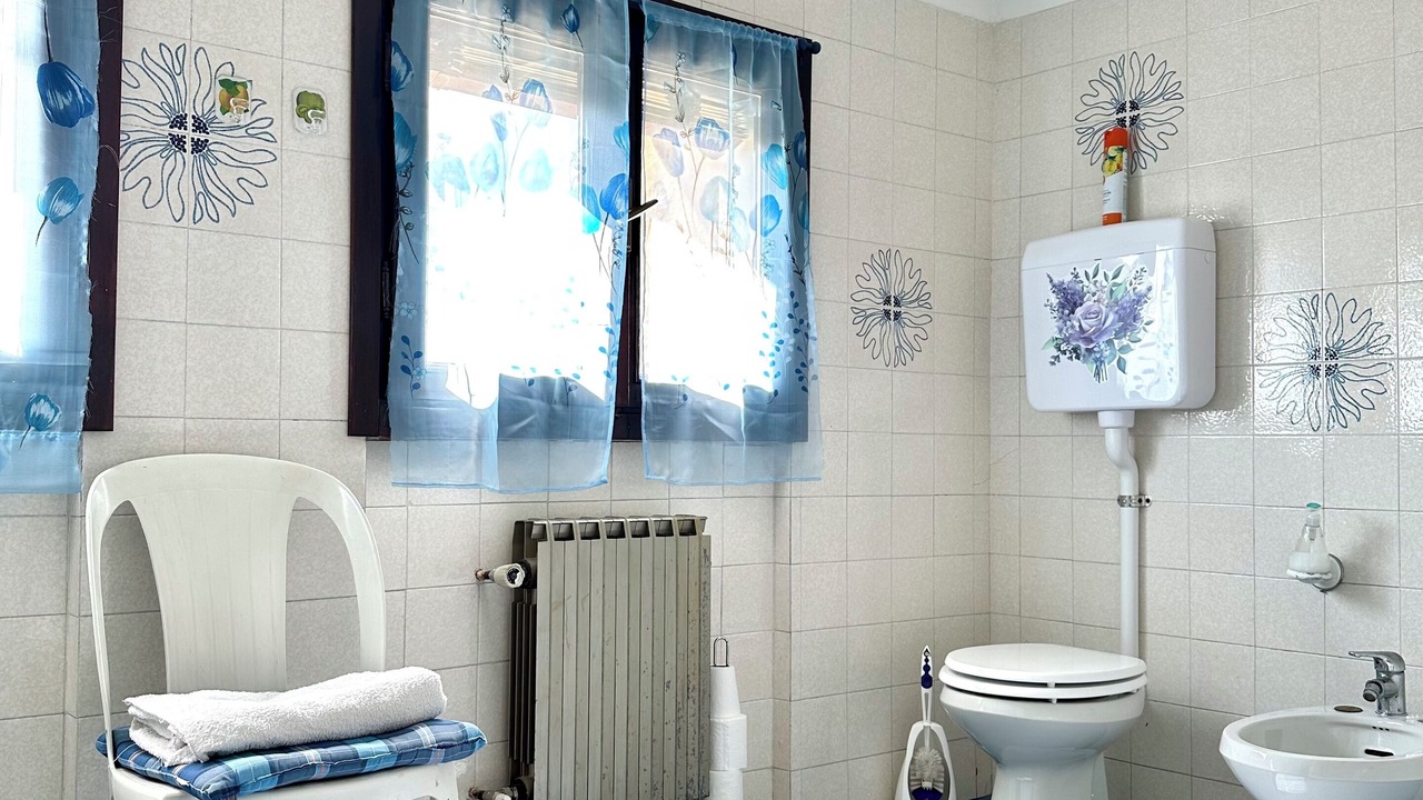 Photo of Bathroom in Gaino
