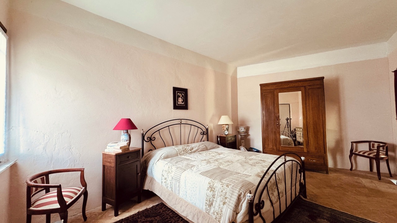 Photo of Bedroom in Pornassio